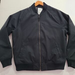 Men's sz Large-GAP Jacket Black Raglan Bomber Water Resistant Windproof Full Zip